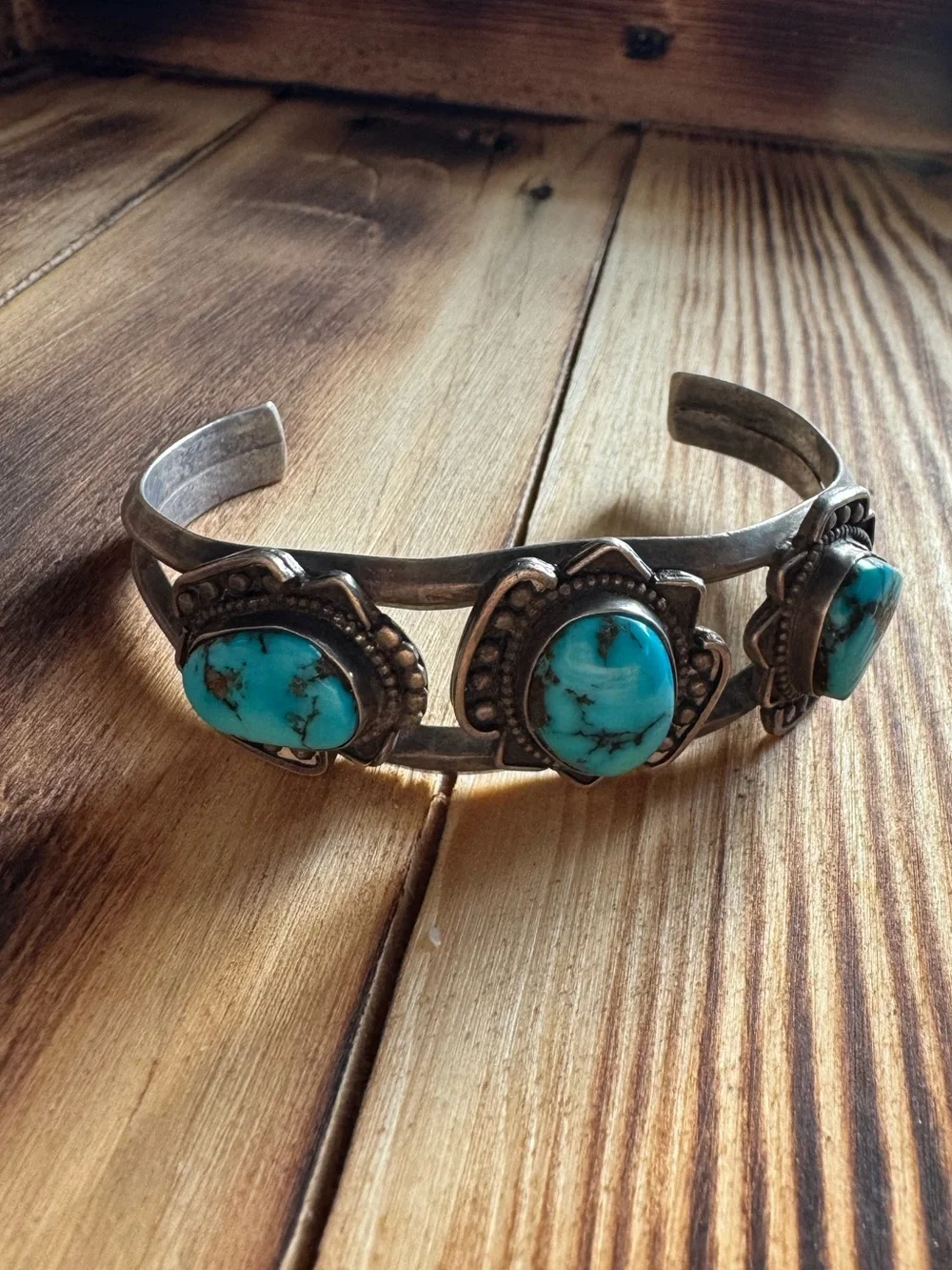 Old Pawn Three Stone Turquoise bracelet